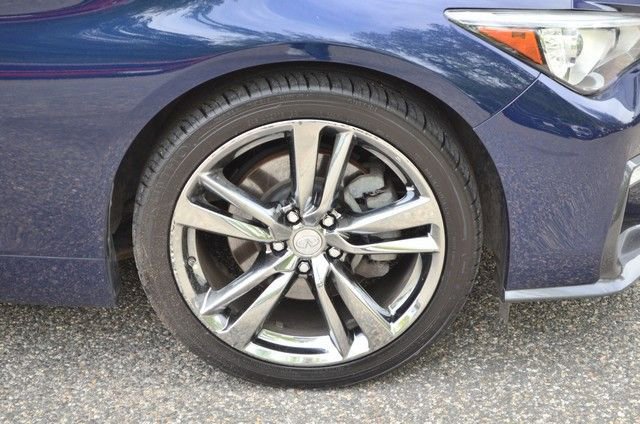 Used 2021 INFINITI Q50 Signature Edition w/ Cargo Package AWD/4WD image 10