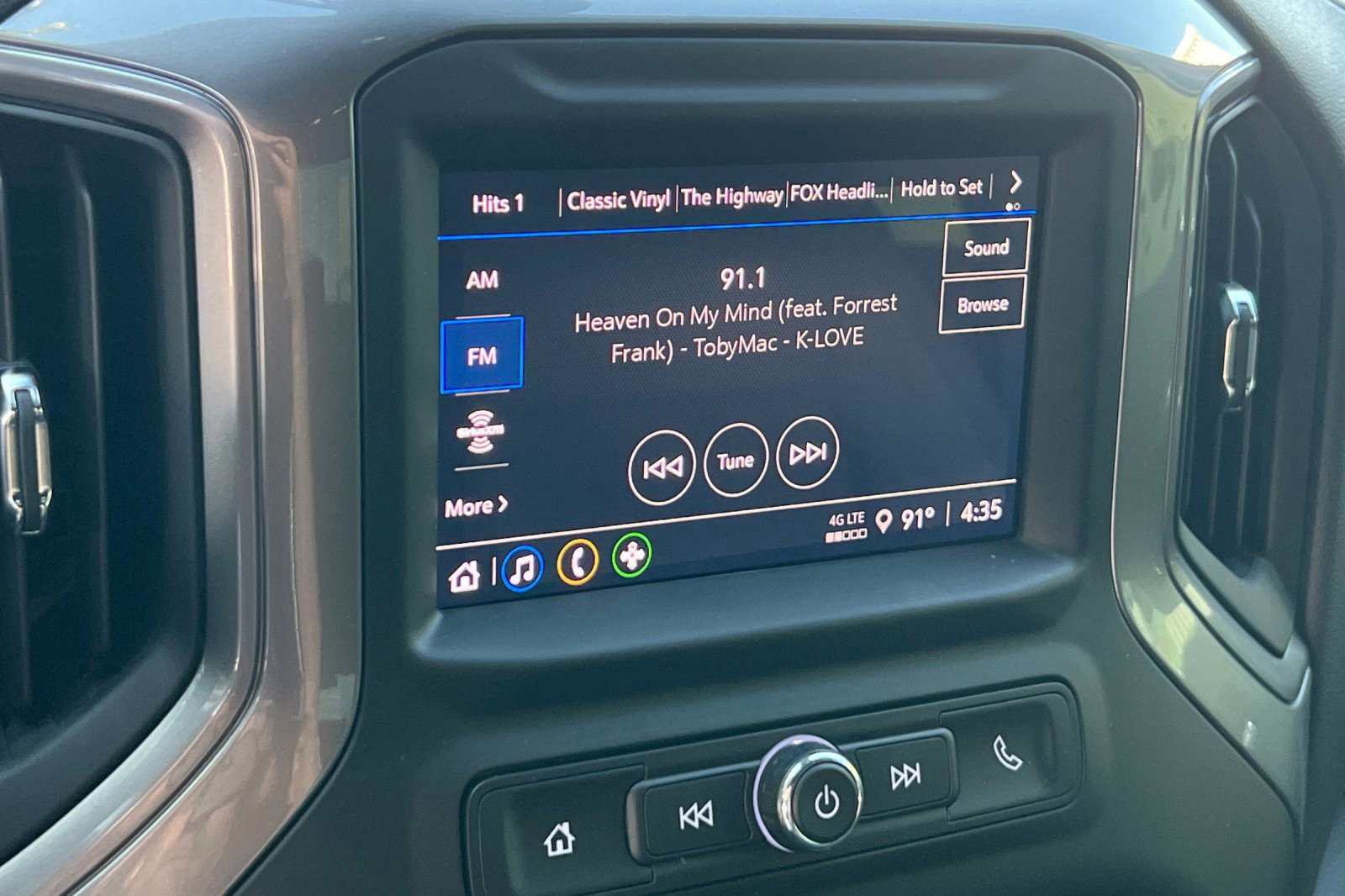 Used 2025 Chevrolet Silverado 1500 Custom Trail Boss image 17