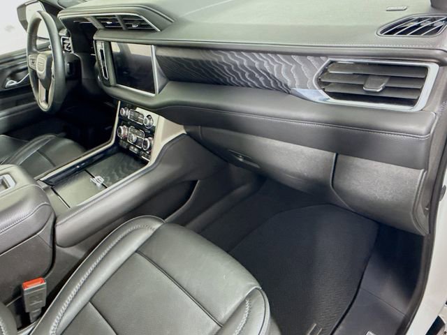 Used 2024 GMC Yukon Denali AWD/4WD image 31