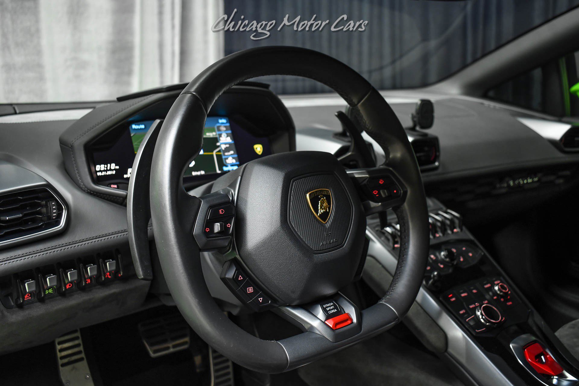 Used 2015 Lamborghini Huracan LP 610-4 image 9