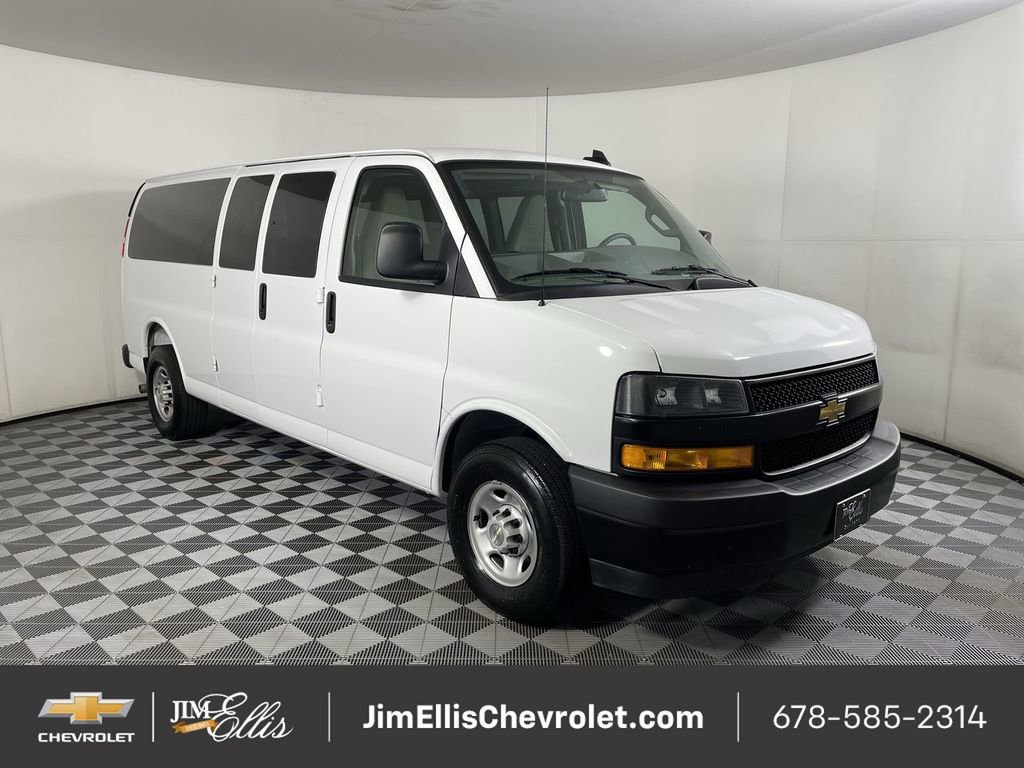 Used 2025 Chevrolet Express 3500 LS image 1