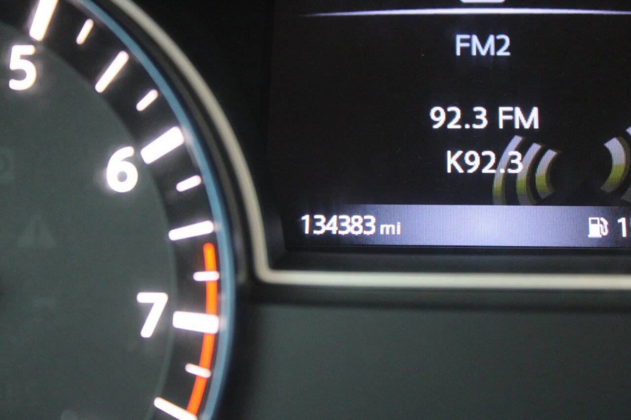 Used 2017 Nissan Altima 2.5 SR image 15