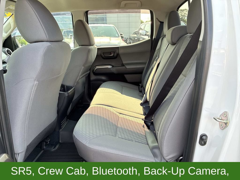 Used 2020 Toyota Tacoma SR5 AWD/4WD image 12