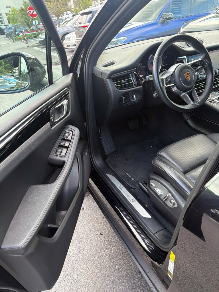 Used 2021 Porsche Macan S AWD/4WD image 9