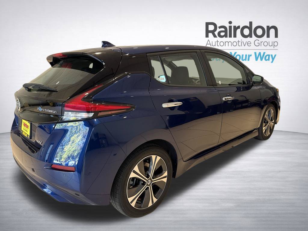 Used 2022 Nissan Leaf SV FWD image 5