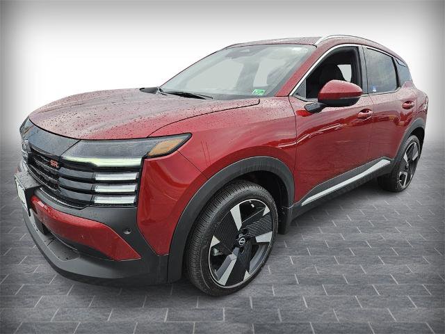 Certified 2025 Nissan Kicks SR image 3