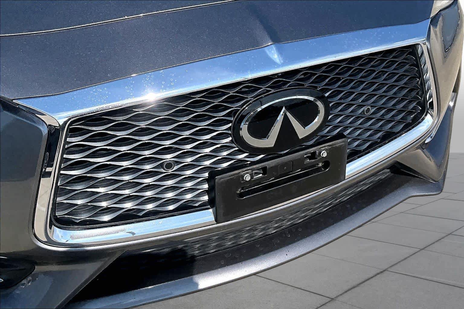 Used 2022 INFINITI Q60 3.0t Luxe w/ Essential Package RWD image 25