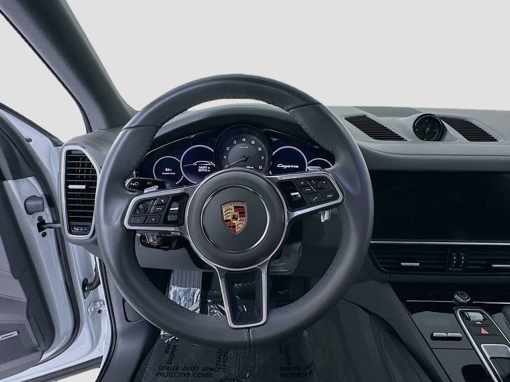 Certified 2022 Porsche Cayenne AWD/4WD image 12