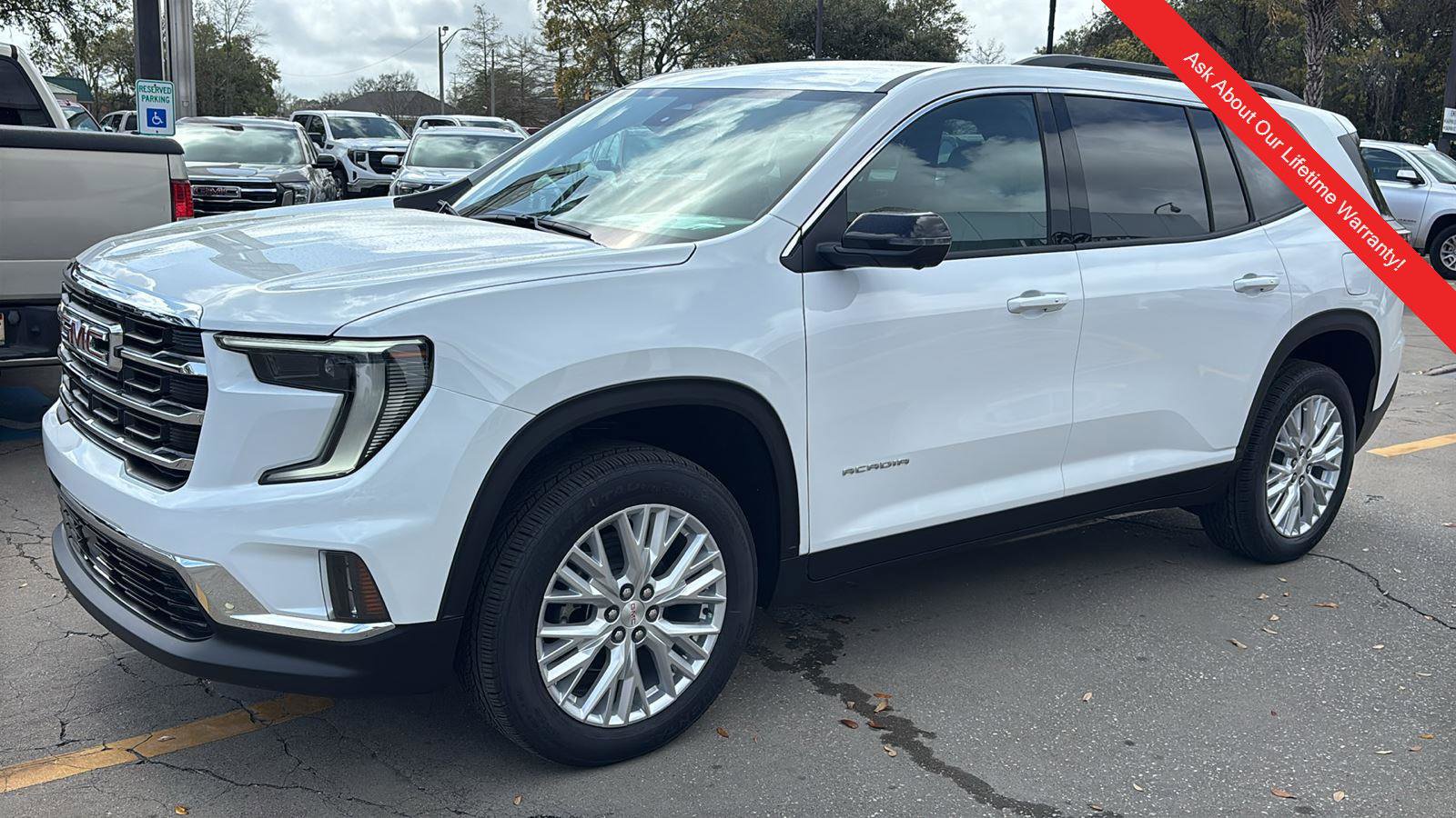 New 2026 GMC Acadia Elevation w/ Elevation Premium Package FWD image 3