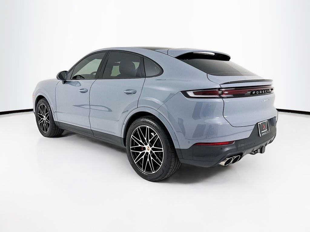 Certified 2026 Porsche Cayenne S AWD/4WD image 3