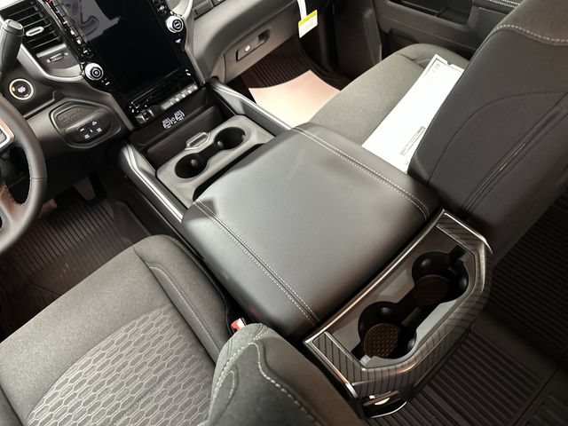 New 2027 RAM 2500 Big Horn AWD/4WD image 24
