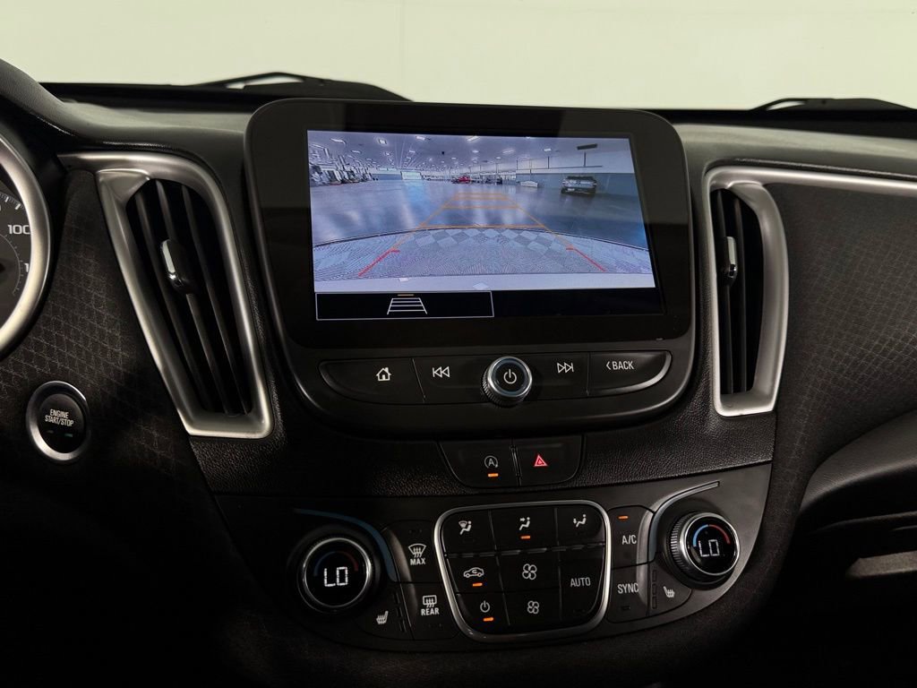 Used 2024 Chevrolet Malibu LT image 16