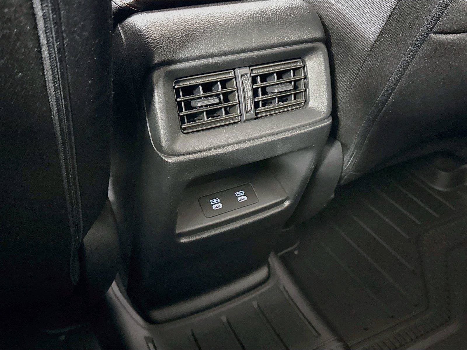 Used 2023 Honda CR-V Sport image 32