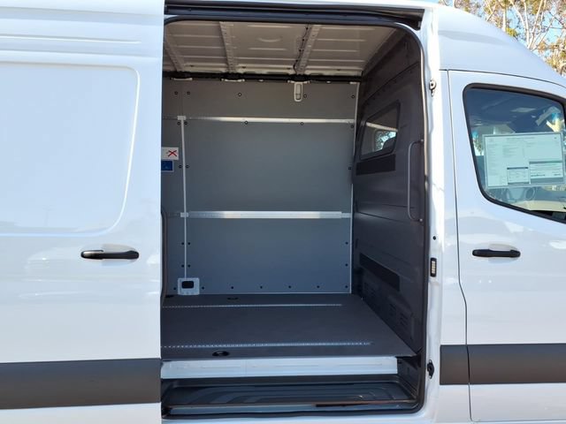New 2026 Mercedes-Benz Sprinter 2500 image 23