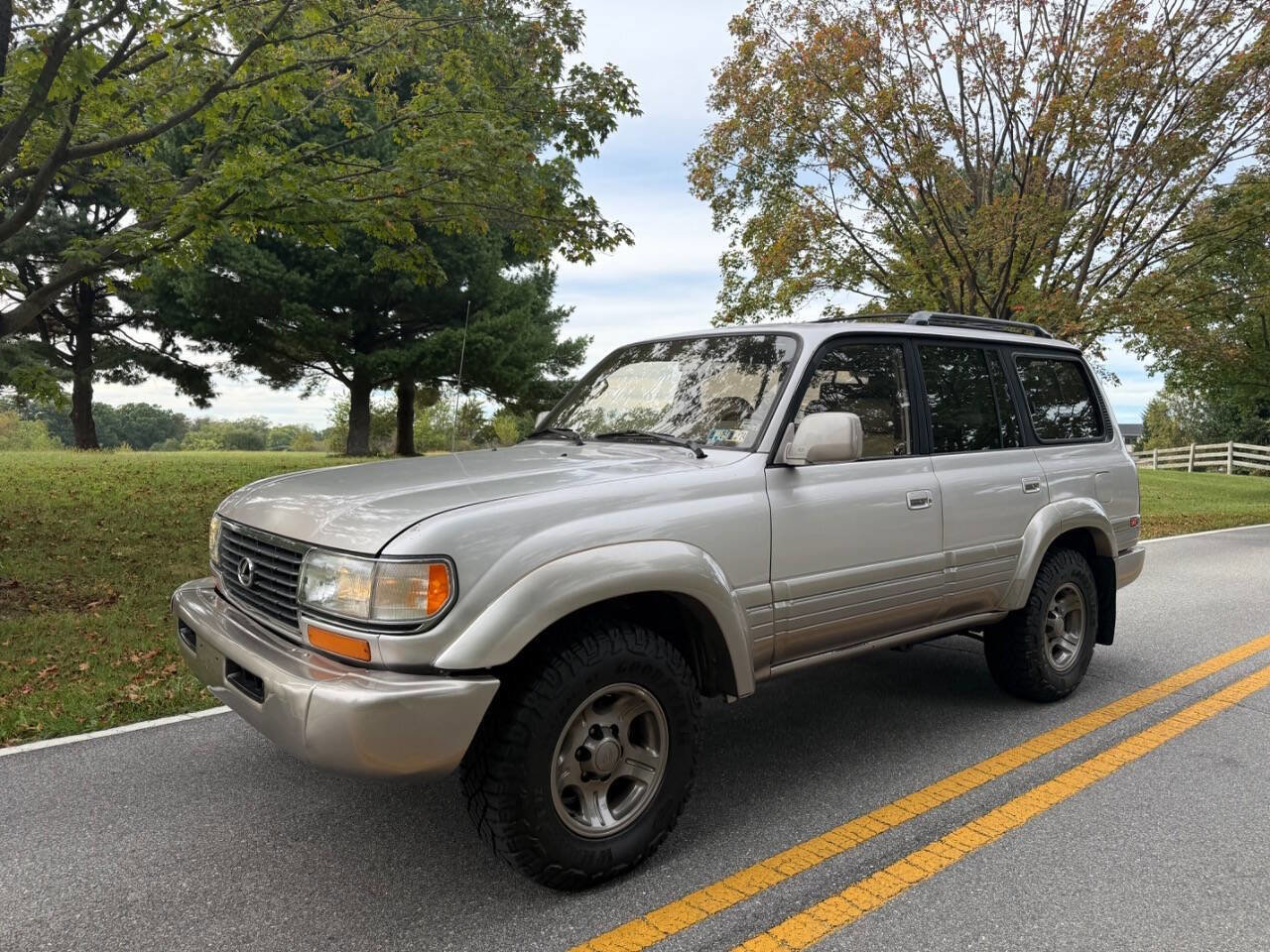 Used 1996 Lexus LX 450 4WD image 2