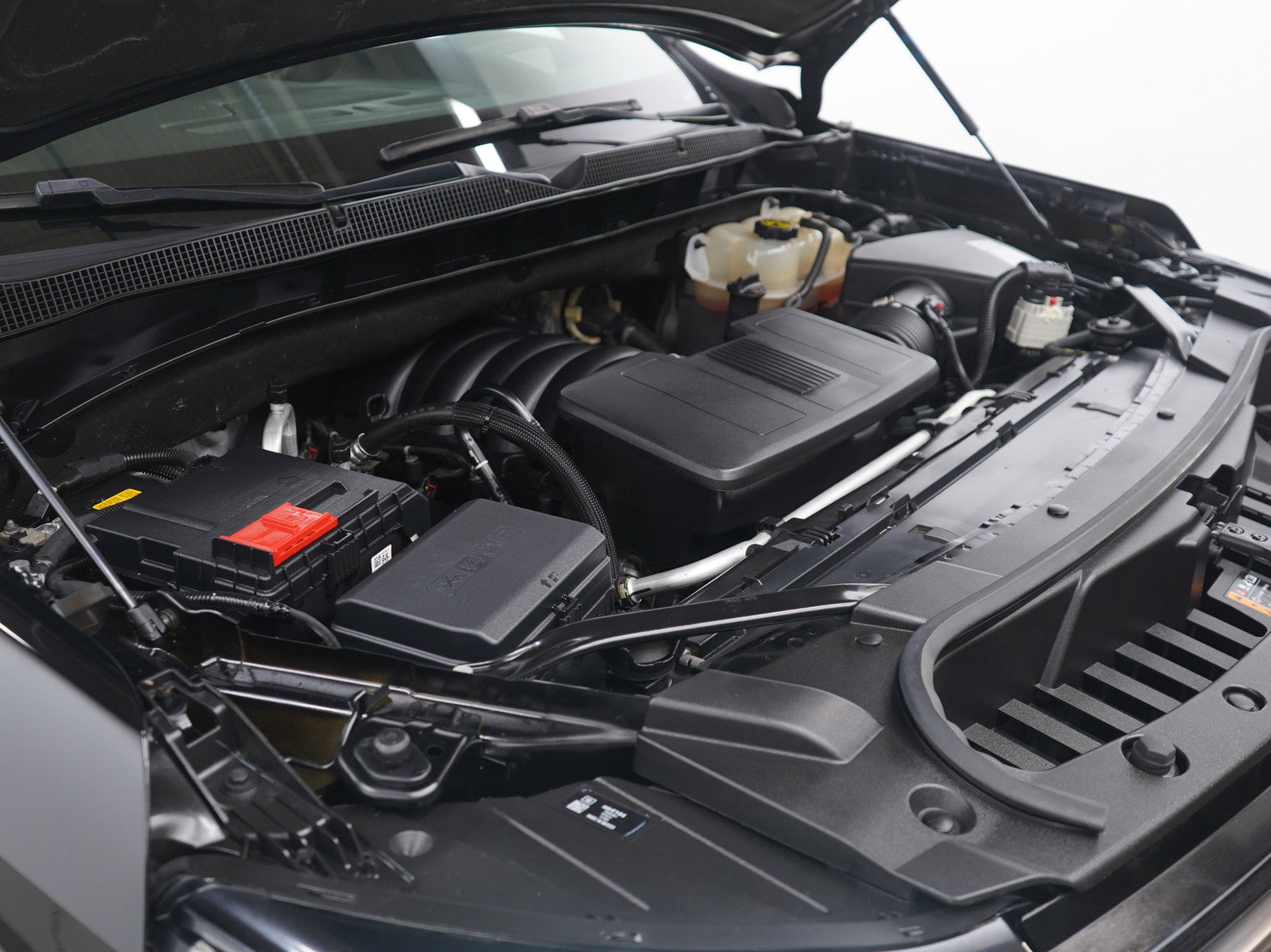 Used 2021 Chevrolet Suburban High Country image 31