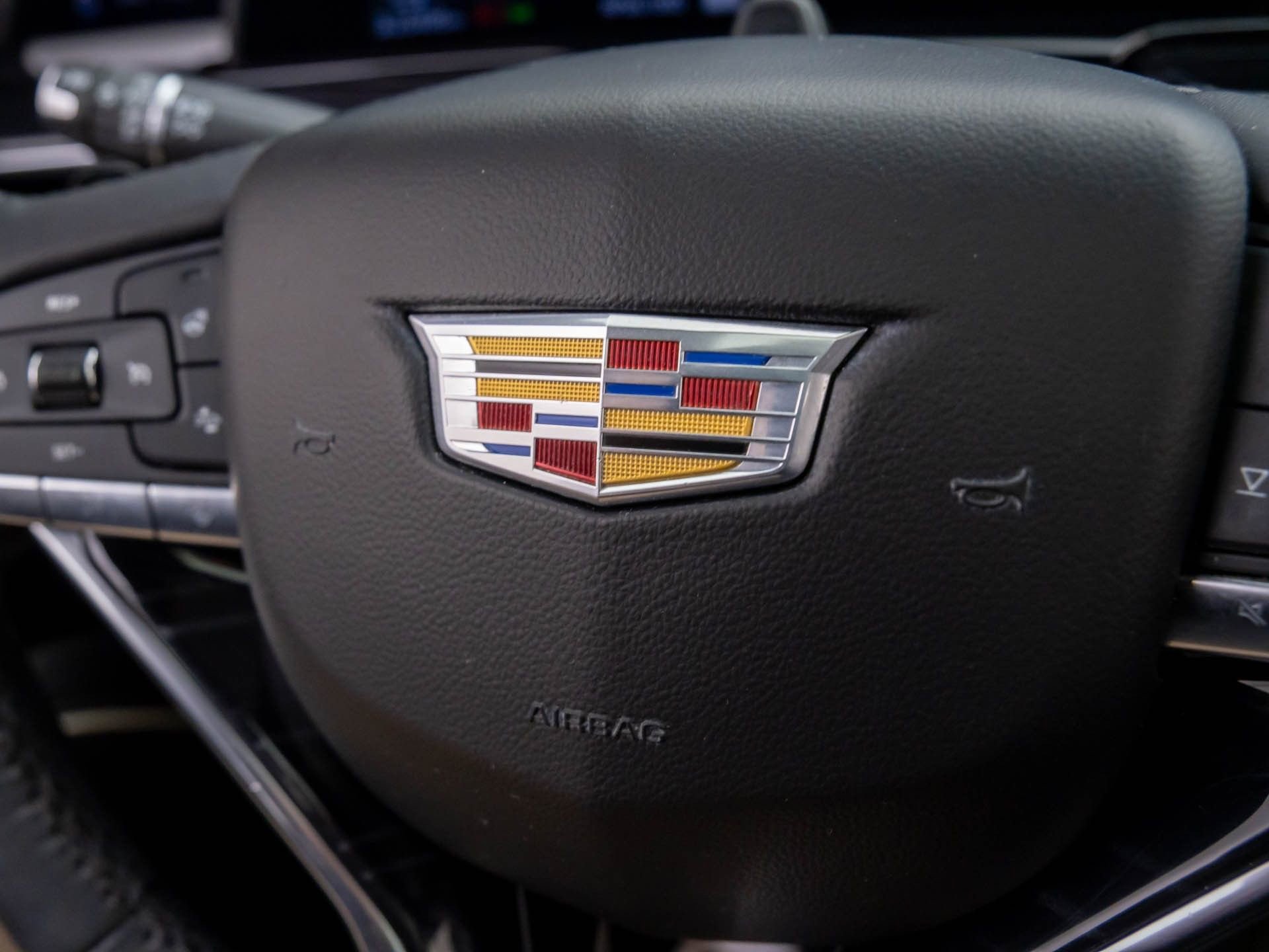 Used 2024 Cadillac Escalade Sport w/ LPO, ONYX Package image 28