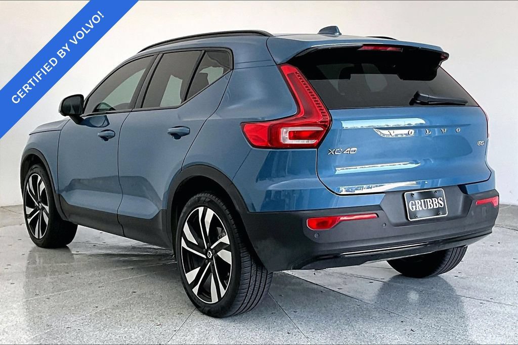 Certified 2024 Volvo XC40 B5 Plus w/ Protection Package Premier AWD/4WD image 15