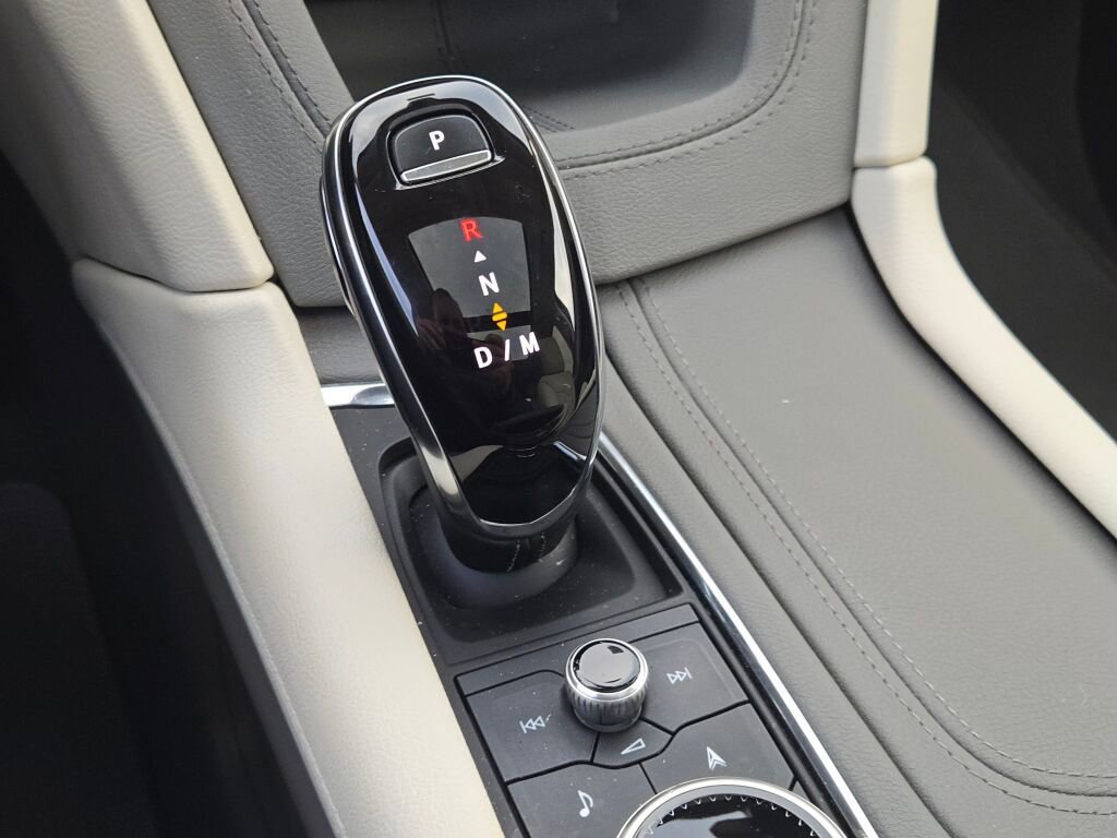 New 2025 Cadillac XT5 Premium Luxury image 33