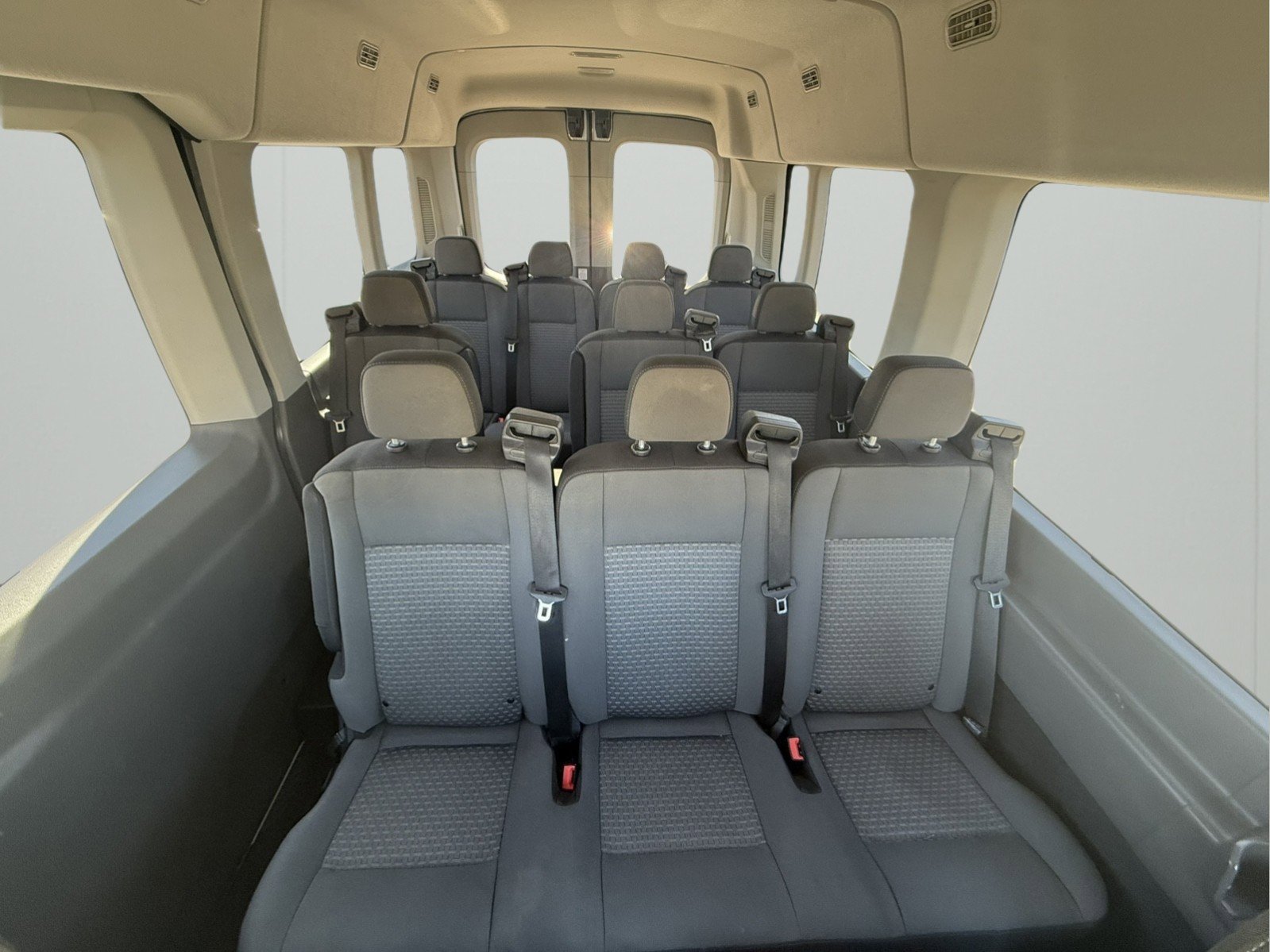 Used 2023 Ford Transit 350 XLT image 21