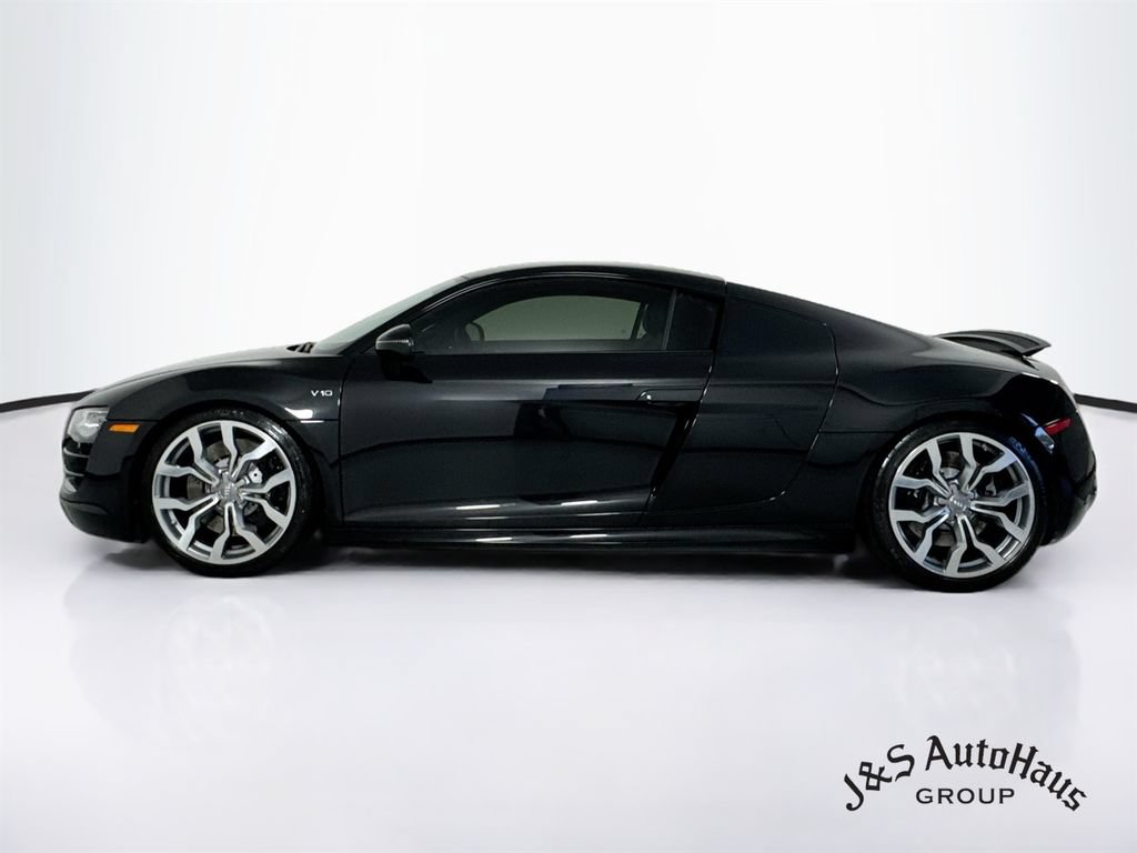 Used 2011 Audi R8 V10 AWD/4WD image 4