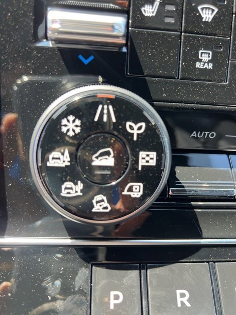 New 2026 Nissan Armada SL w/ Captain's Chari Seat Package image 15