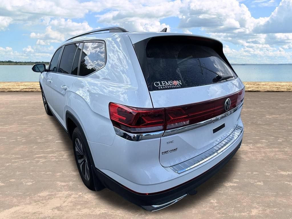 Used 2026 Volkswagen Atlas SE AWD/4WD image 8