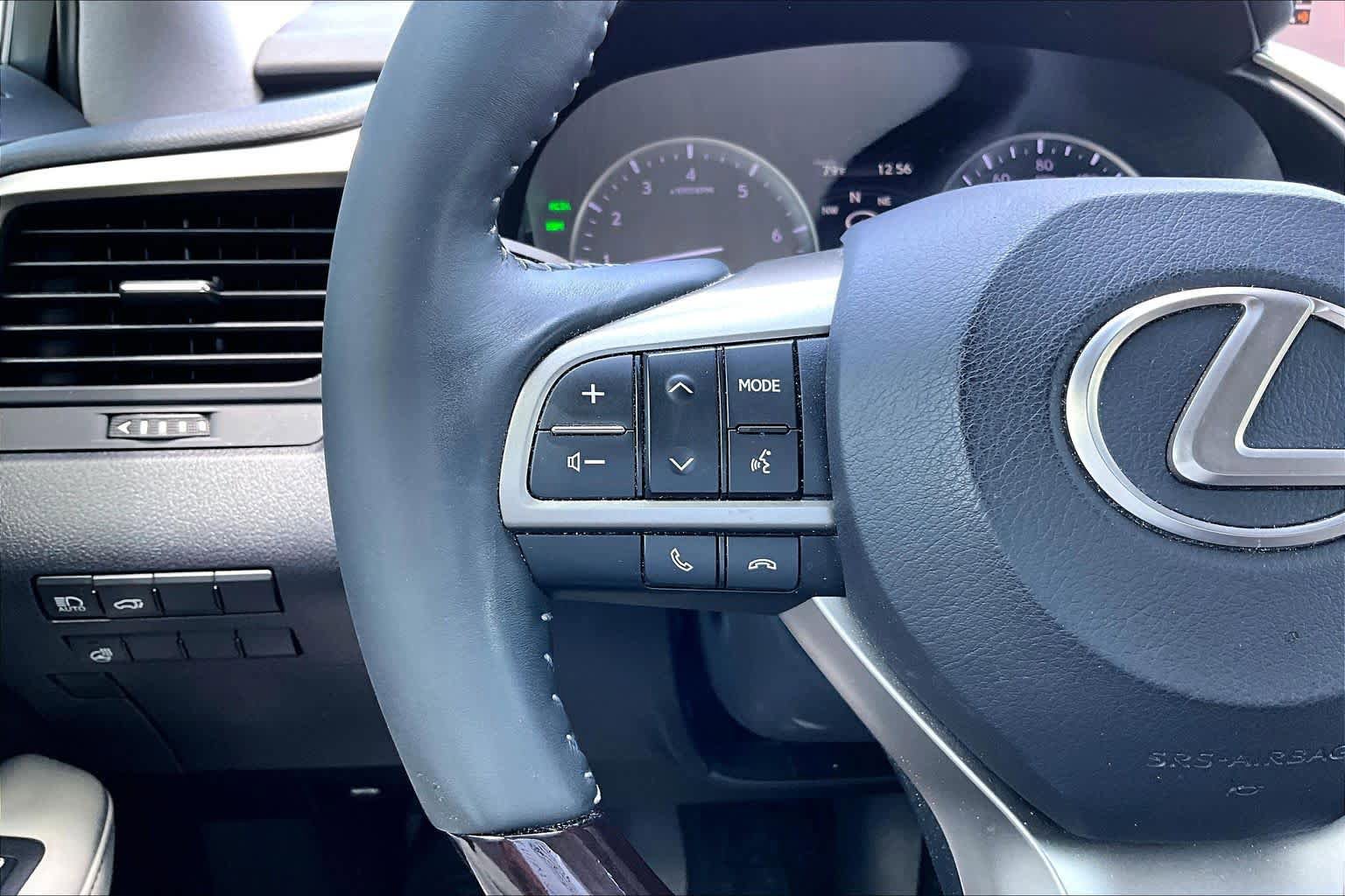 Used 2018 Lexus RX 350 FWD w/ Premium Package image 24