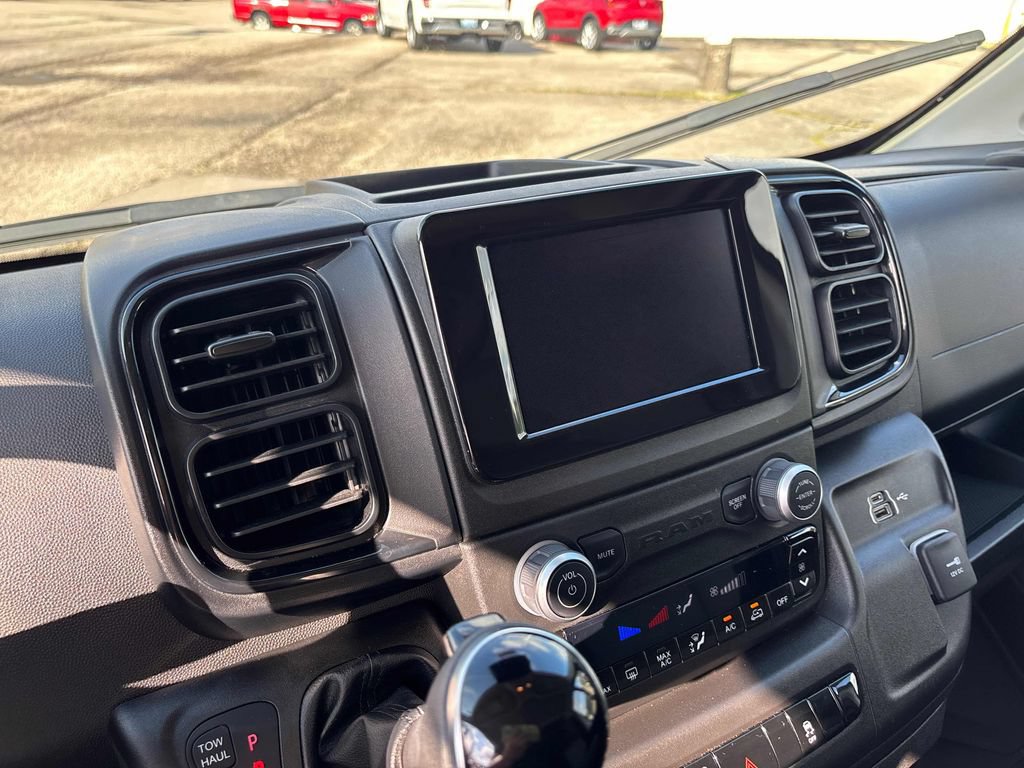 Used 2025 RAM ProMaster 3500 w/ Convenience Group FWD image 15