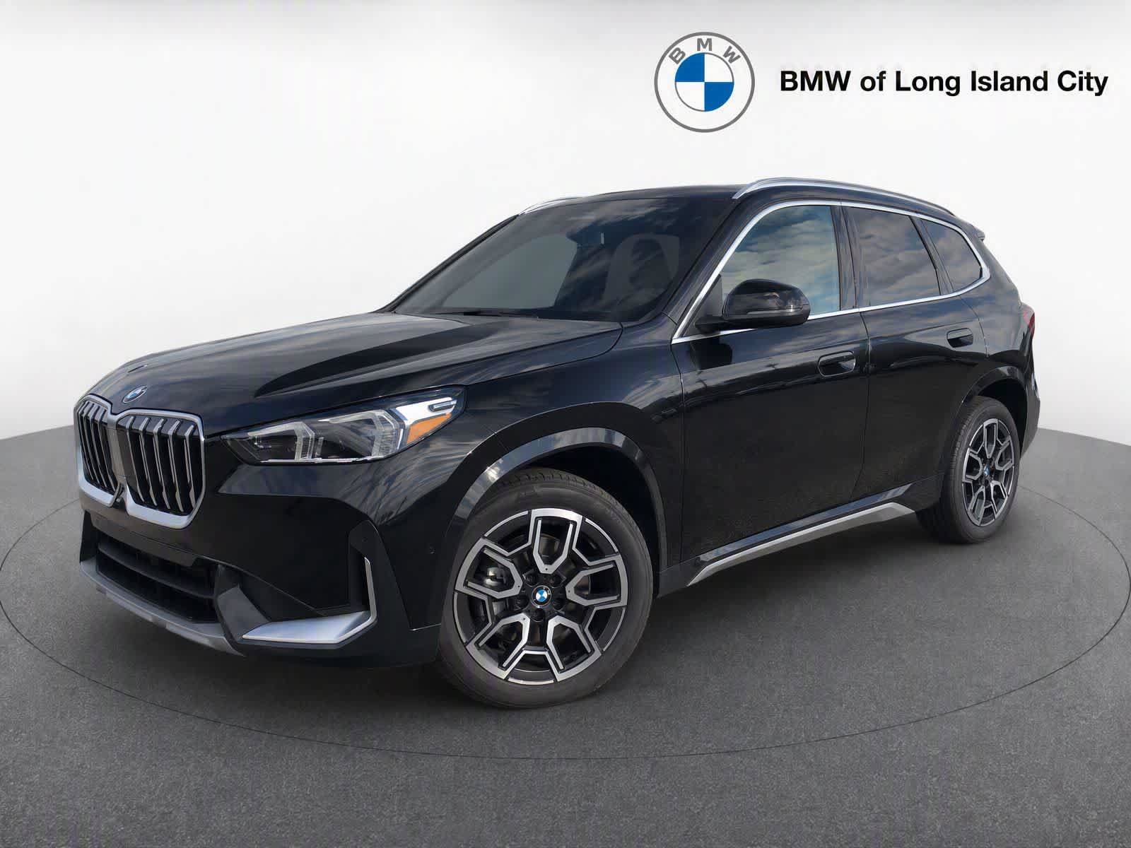 New 2026 BMW X1 xDrive28i w/ Convenience Package AWD/4WD image 3