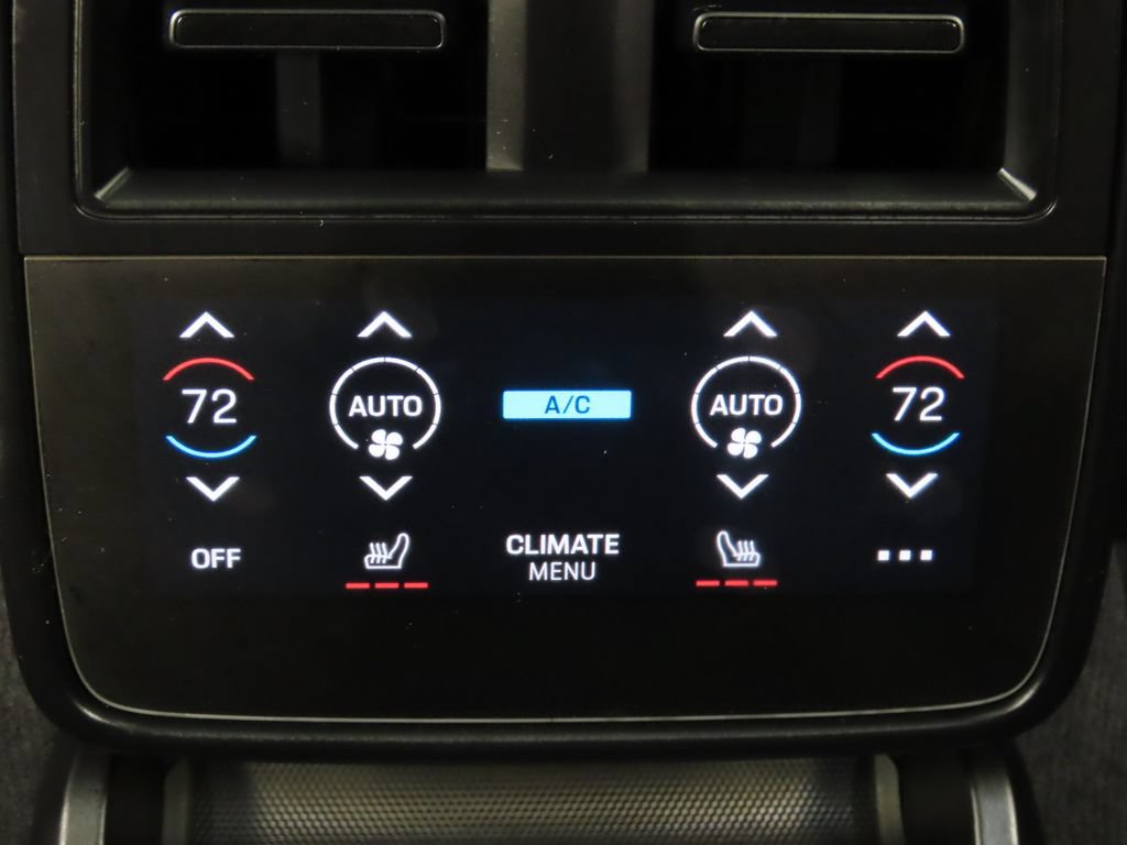 Certified 2021 Porsche Taycan Turbo S w/ Premium Package AWD/4WD image 34