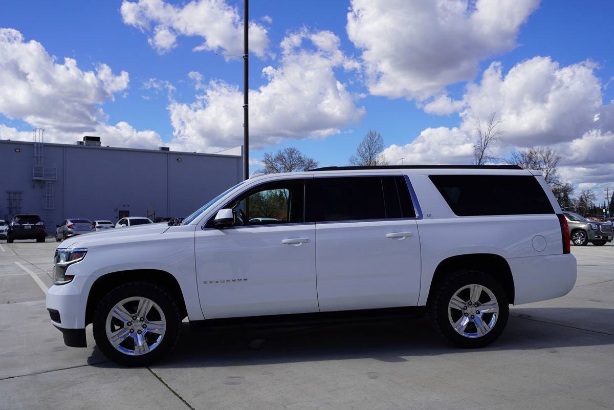 Used 2019 Chevrolet Suburban LT RWD image 5