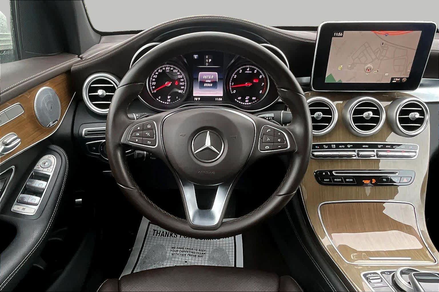 Used 2017 Mercedes-Benz GLC 300 4MATIC image 6
