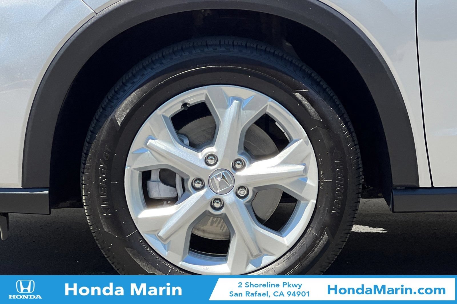Certified 2025 Honda HR-V LX image 33
