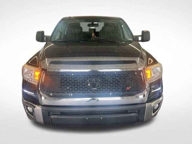 Used 2017 Toyota Tundra SR5 w/ SR5 Upgrade Package RWD image 3