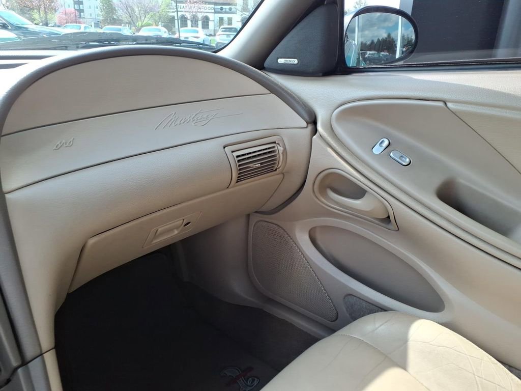Used 1999 Ford Mustang Cobra image 26