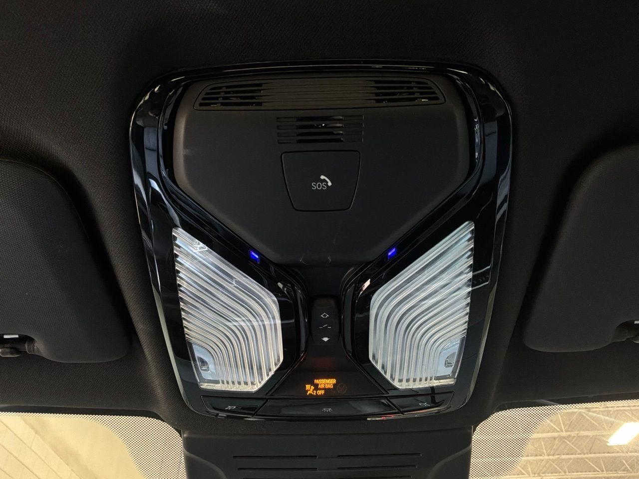 Used 2025 BMW X5 sDrive40i w/ Parking Assistance Package RWD image 18