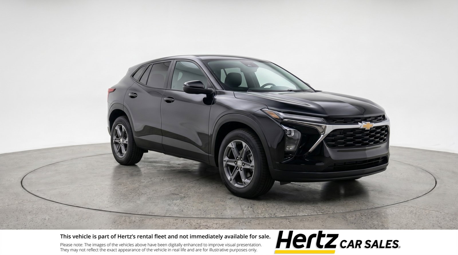 Used 2025 Chevrolet Blazer LT FWD image 1