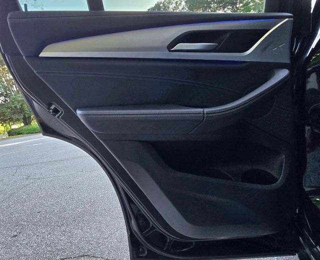 Used 2021 BMW X3 xDrive30i w/ M Sport Package image 16