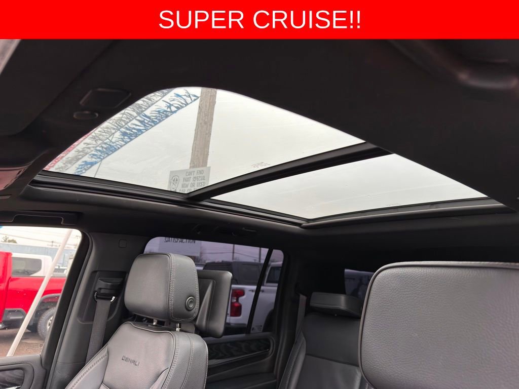 Used 2023 GMC Yukon XL Denali w/ Denali Reserve Package image 2