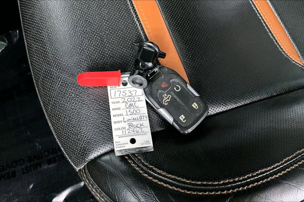 Used 2022 GMC Sierra 1500 AT4 w/ AT4 Premium Package image 10