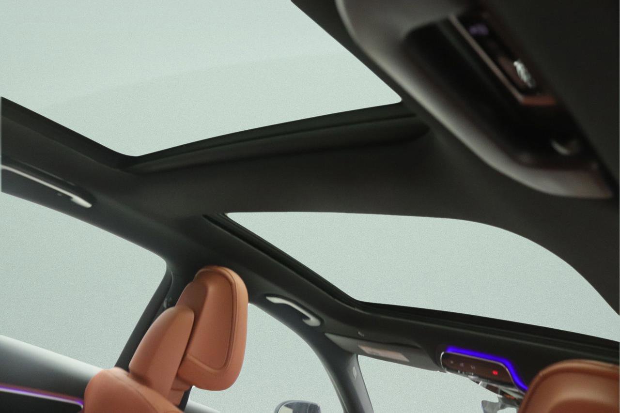 New 2026 Mercedes-Benz C 300 4MATIC Sedan image 12