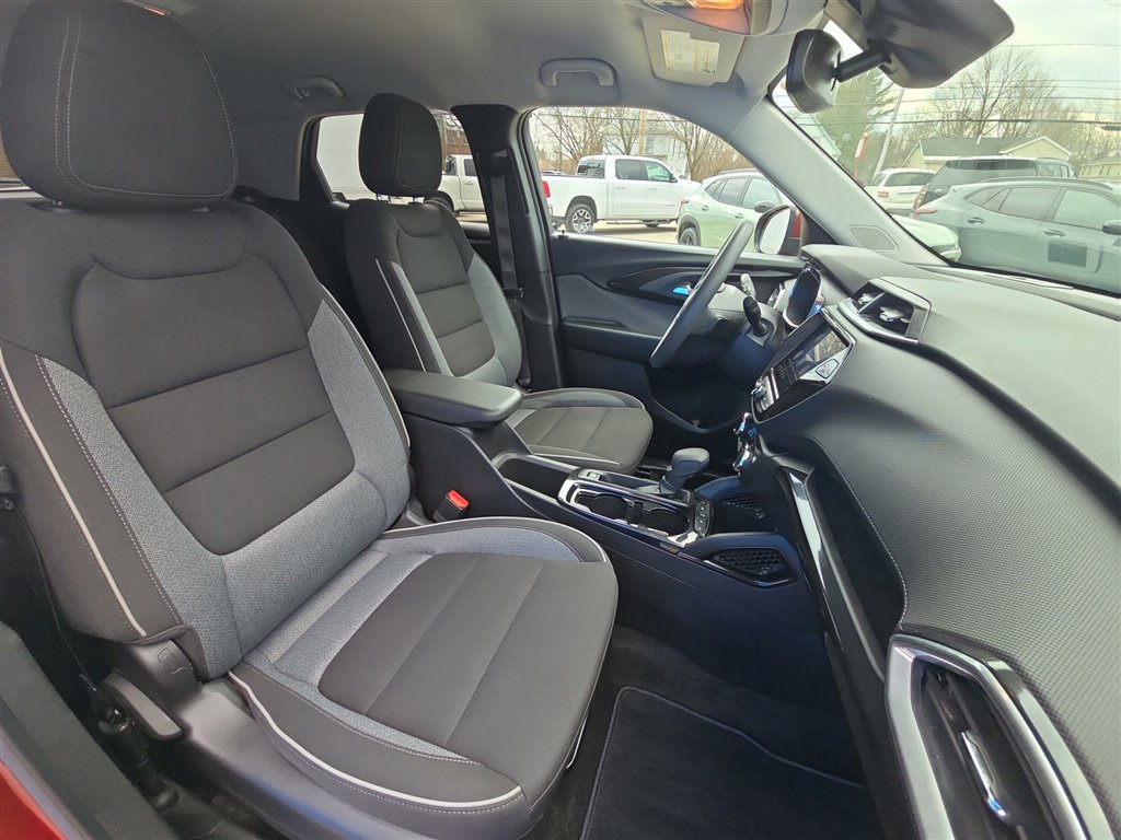 Used 2023 Chevrolet TrailBlazer LT w/ Convenience Package image 26