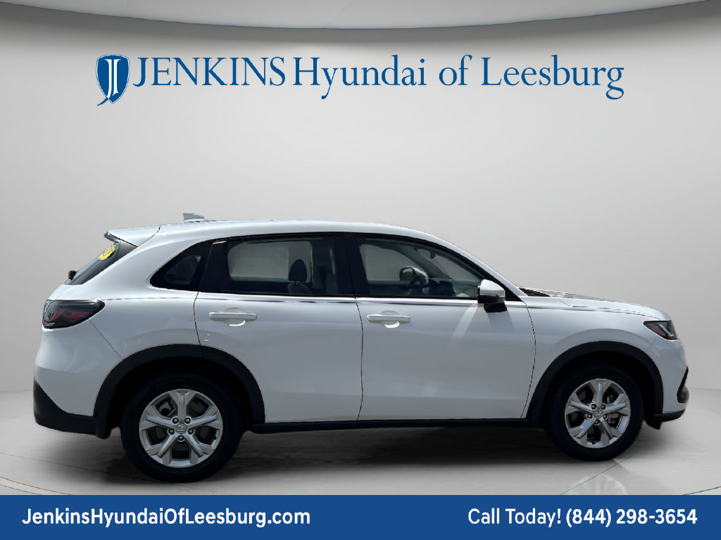 Used 2025 Honda HR-V LX image 4