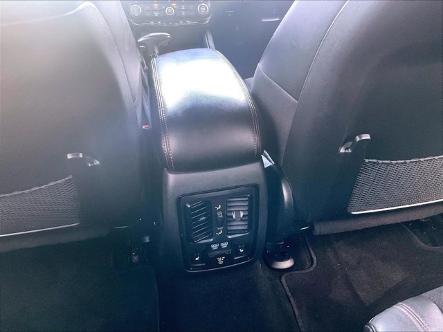Used 2022 Dodge Durango R/T w/ Trailer Tow Group IV RWD image 25