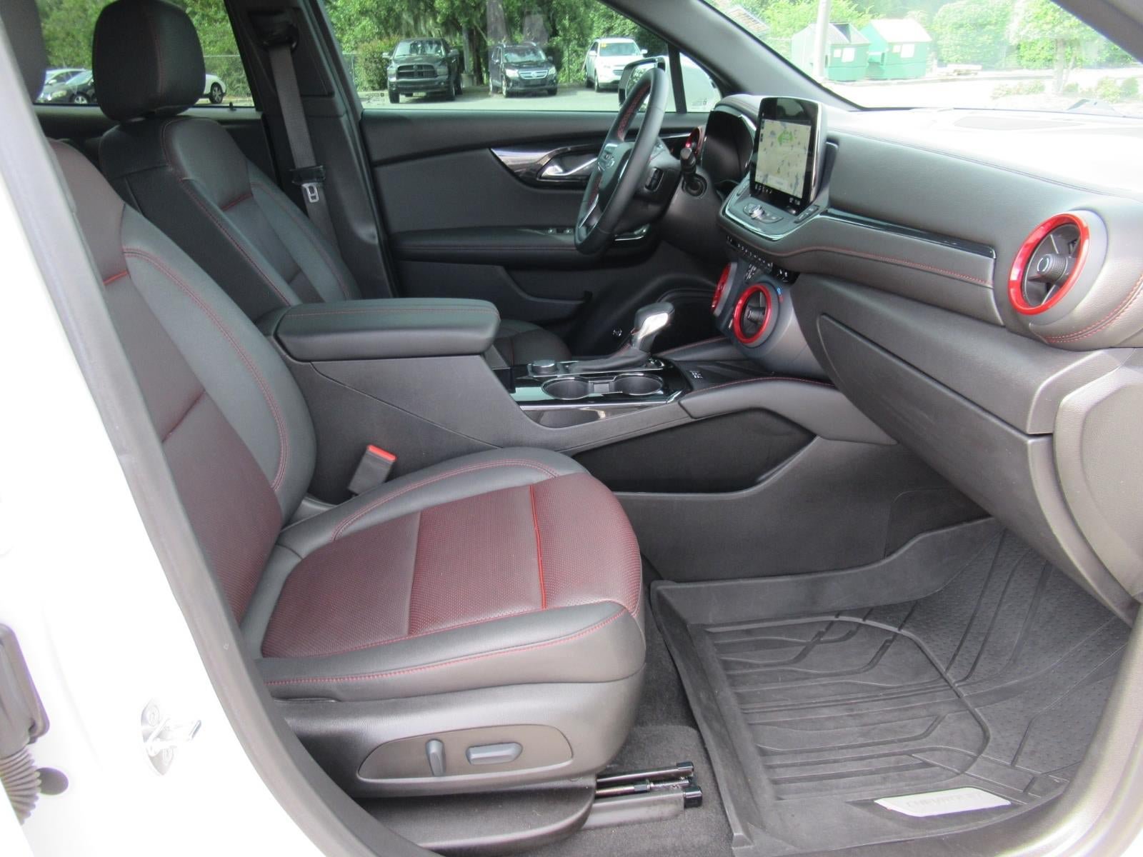 Used 2023 Chevrolet Blazer RS w/ Enhanced Convenience Package AWD/4WD image 10