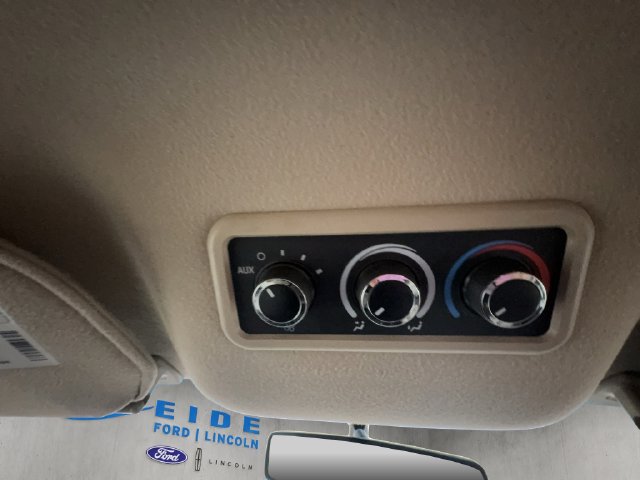 Used 2014 Chevrolet Express 1500 LT w/ LT Preferred Equipment Group AWD/4WD image 3