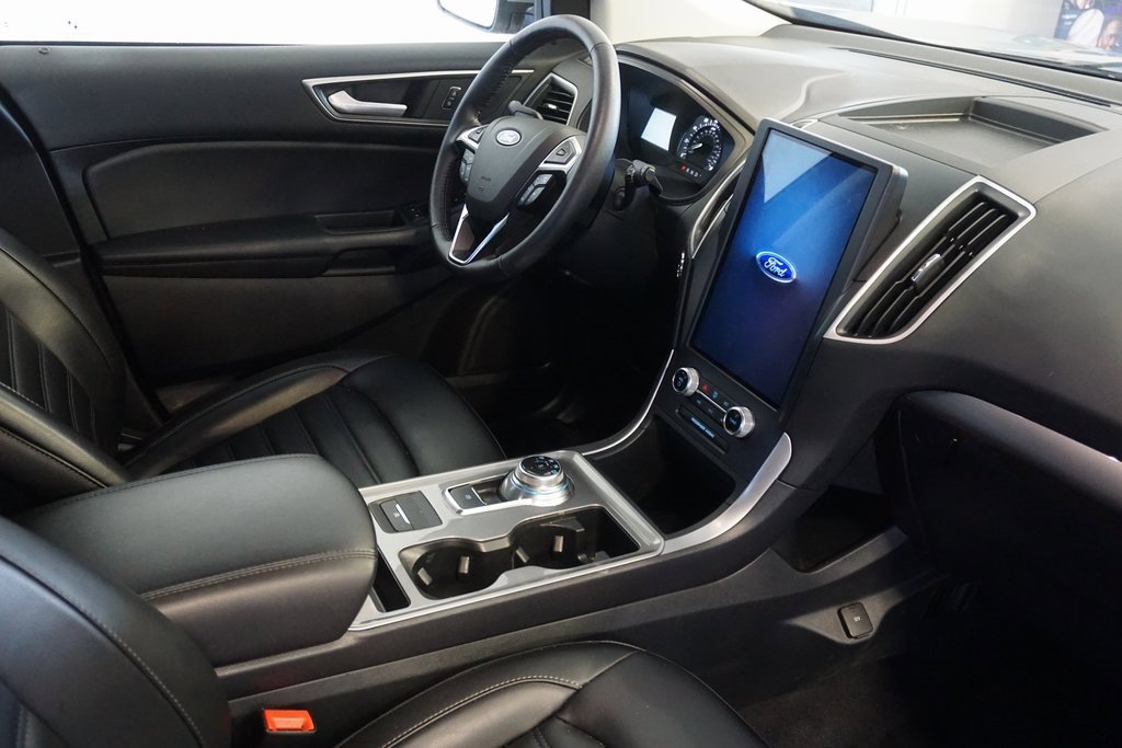 Used 2023 Ford Edge SEL image 23