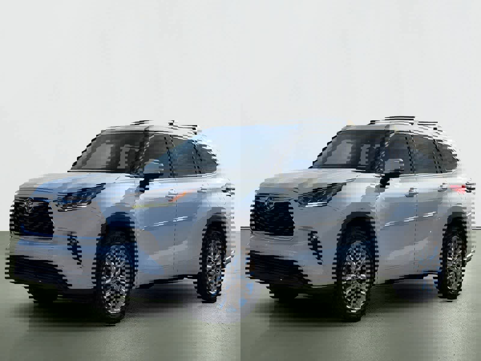 Used 2020 Toyota Highlander Limited FWD image 2