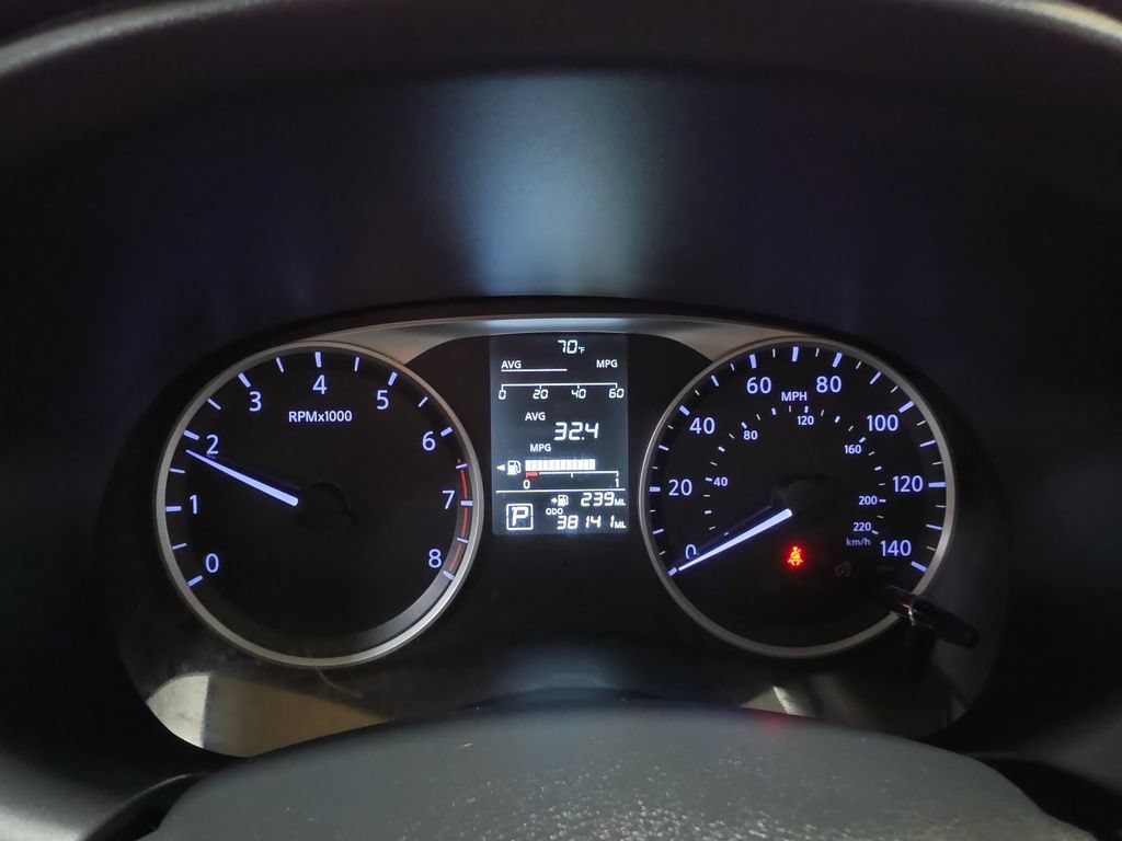 Used 2022 Nissan Kicks S w/ Interior Electronics Package FWD image 20